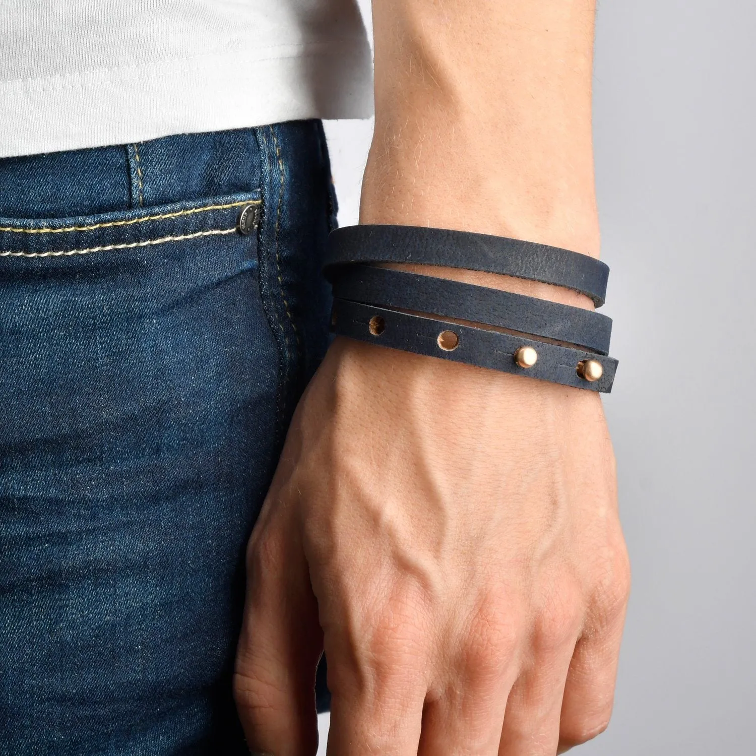 LA ROMANA Leather Mens Womens Cuff Bracelets Designer Wrap Wristbands Navy Blue Rose Gold