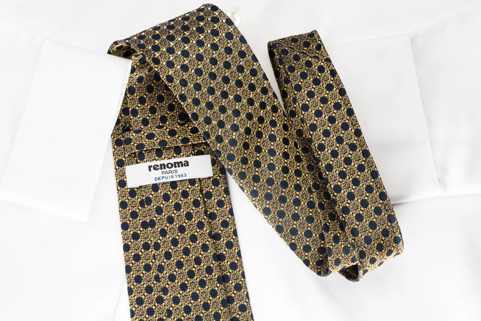 Renoma Men's Silk Crystal Necktie Gold Interlocking Chains On Navy With Golden Sparkles