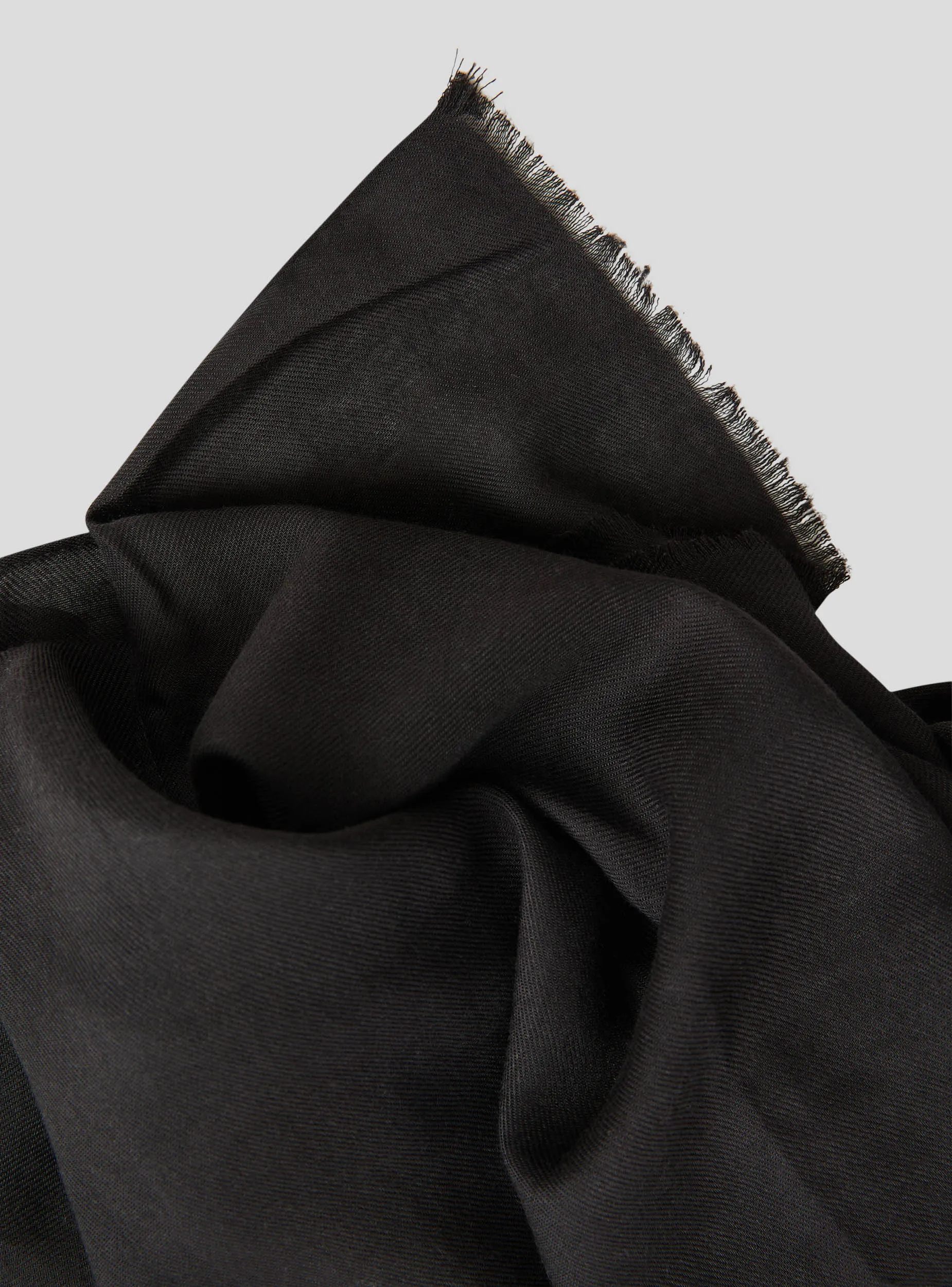Woman's Scarves/Foulard